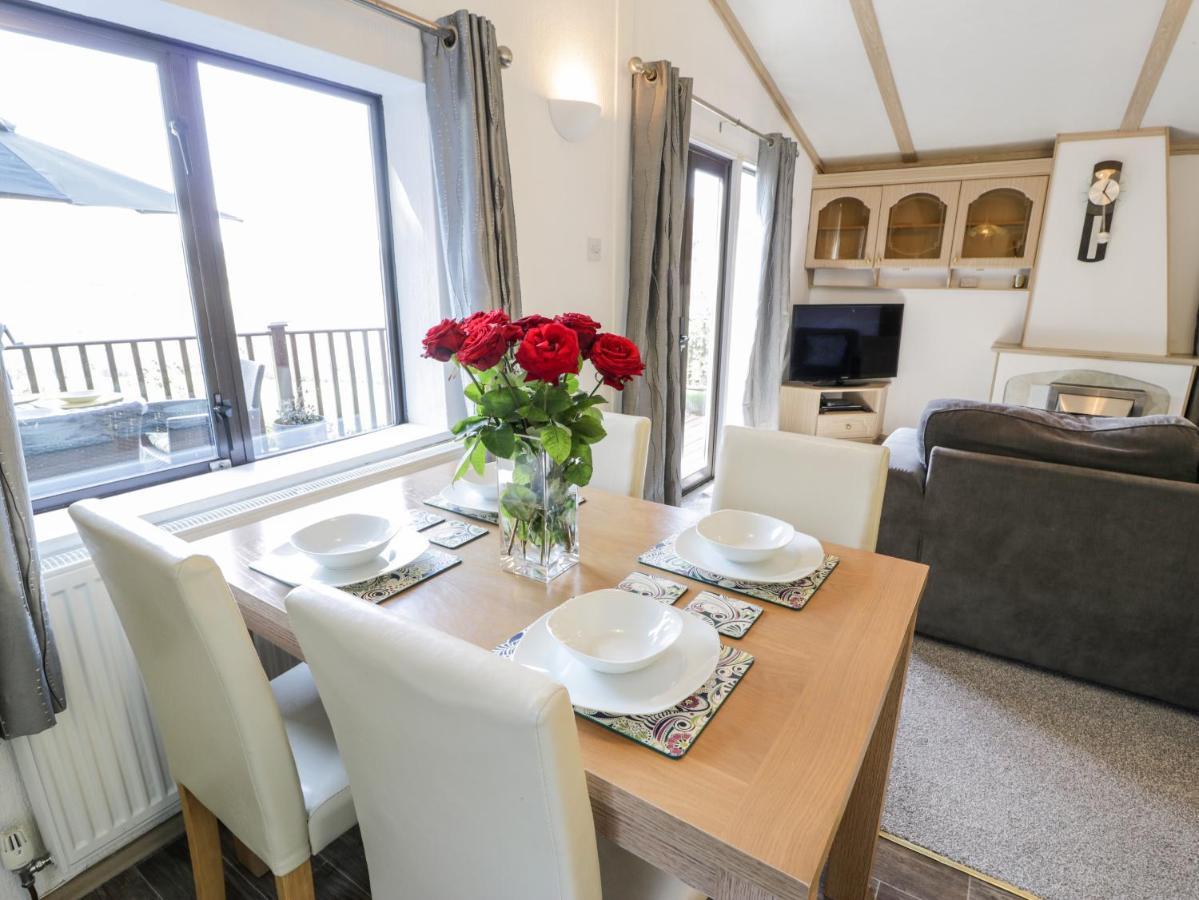 Springtime Lodge Llanddulas Buitenkant foto